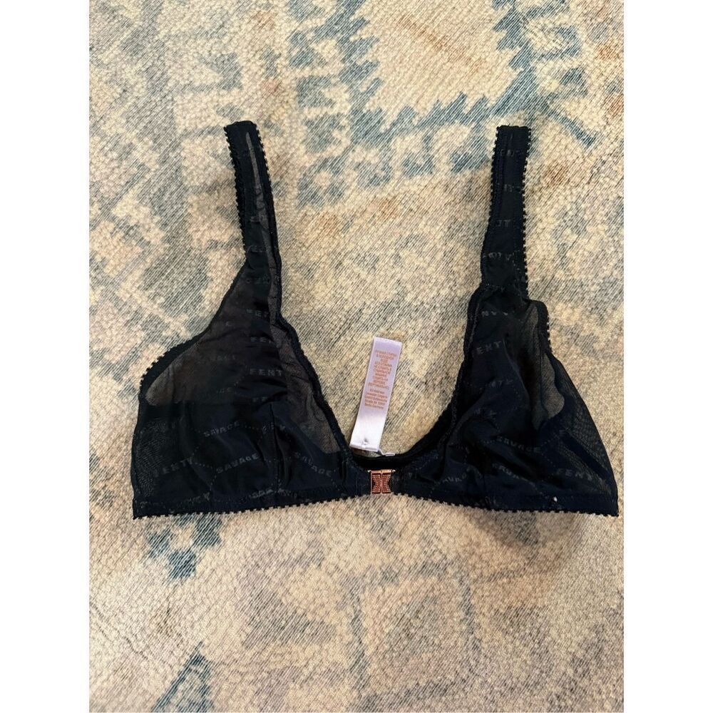 Savage X Fenty Black Front Clasp Mesh Flocked Logo Unlined Bralette Size Small